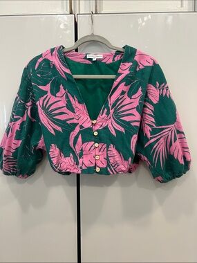 Tropical Green & Pink Button-Front Crop Blouse - Short Puff Sleeve
